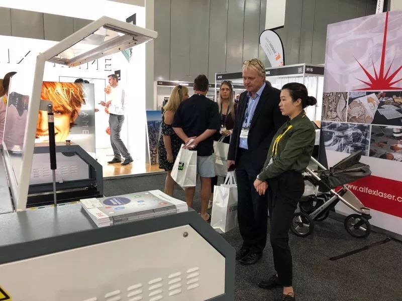 2018 visual impact sign & digital print exhibition