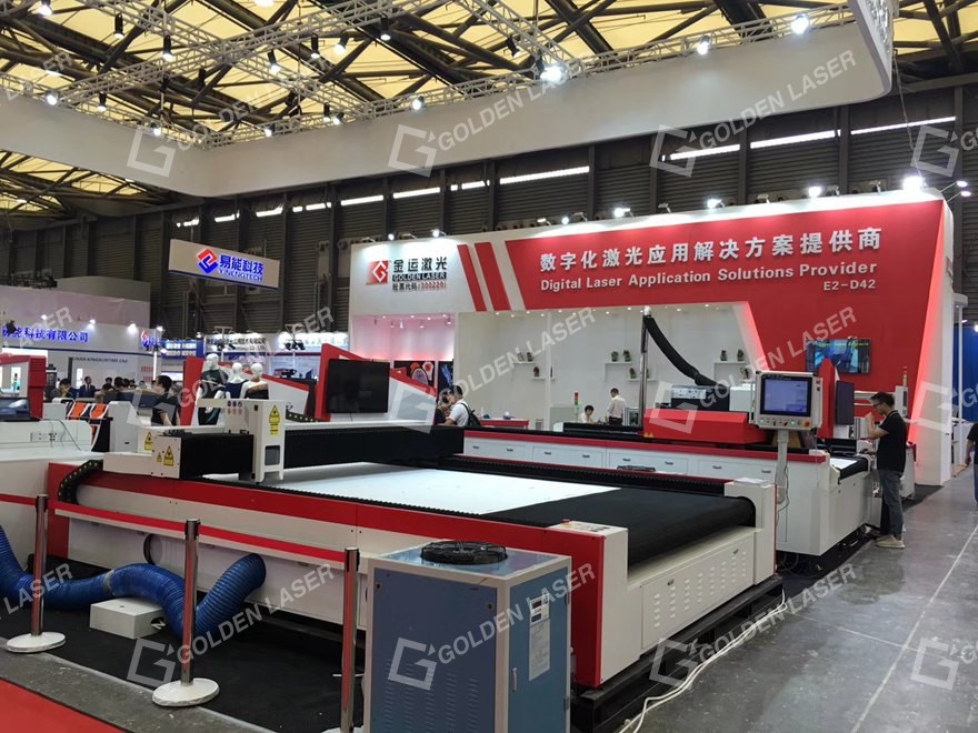 CO2 flatbed laser cutting machine CISMA 2017