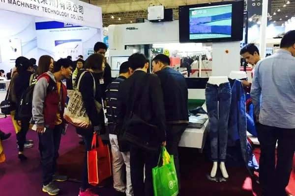 denim jeans laser engraving scisma2015