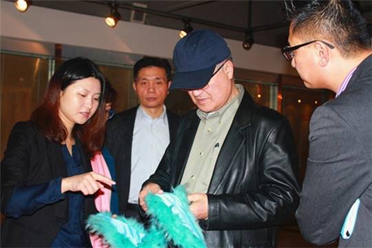 goldenlaser fur collar laser cutting process