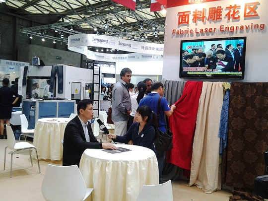 laser cutting docking digital printing technology